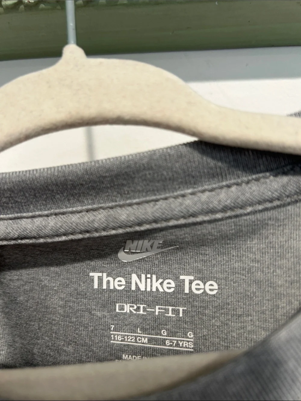 Nike air Jordan short sleeve graphic T-shirt bundle Boys' size 7 kids casual tee